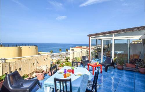Beautiful Apartment In Capo D'orlando With 4 Bedrooms
