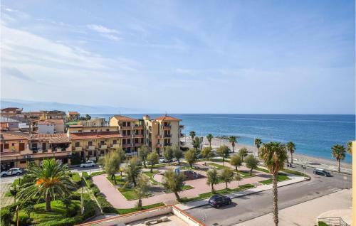 Beautiful Apartment In Capo D'orlando With 4 Bedrooms