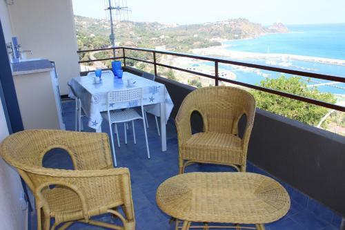 Blue Apartment Con Straordinaria Veduta Sul Mare