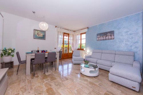 Apartamento Carlazzo Sant' Agata Apt. 01