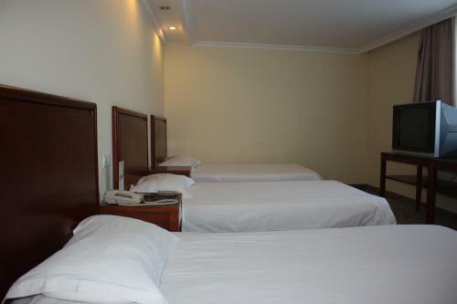 Greentree Inn Shanghai Wuning Road Business Hotel