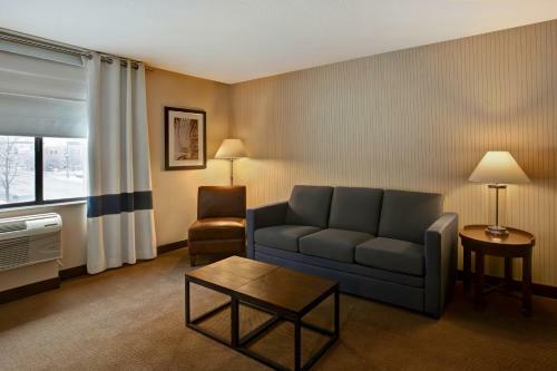 Hotel Four Points By Sheraton Peoria Downtown