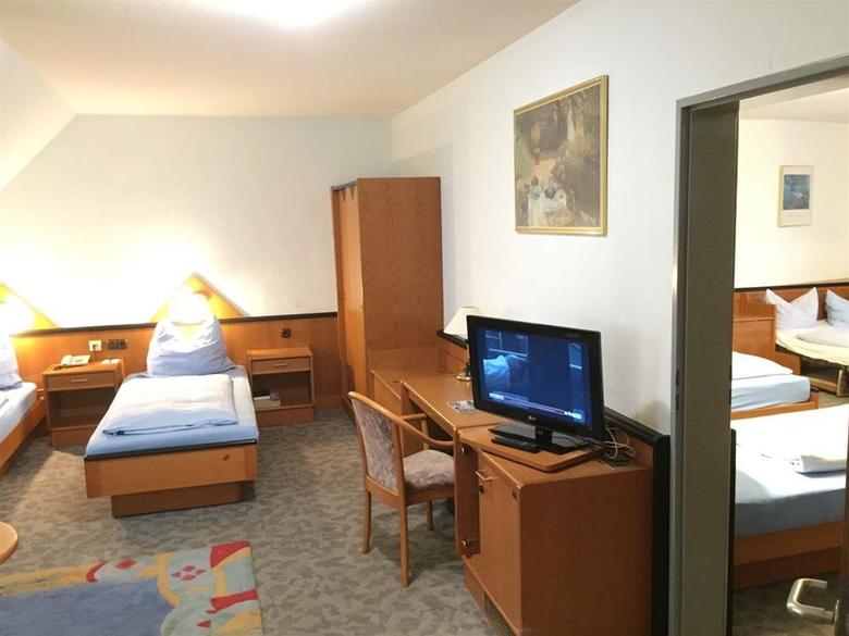 Hotel Ambassador