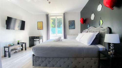 Apartamento Joli Studio Avec Jardin - Gare Rer C -proche Paris