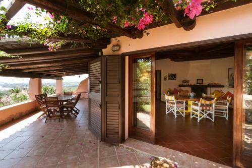 Villa Con Magnifico Terrazzo Iun P6868