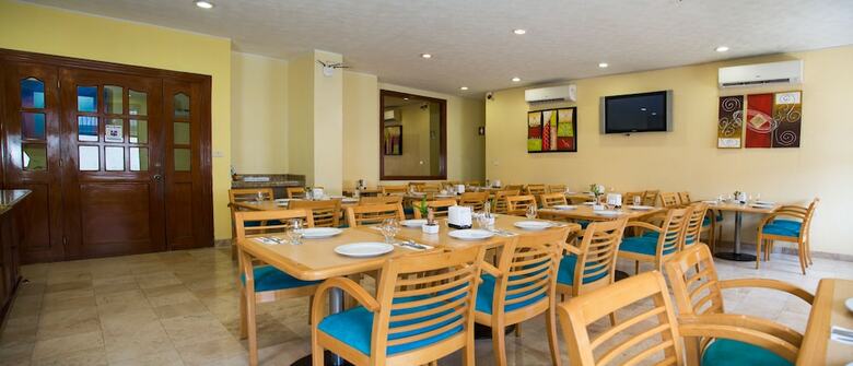 Hotel & Suites Real Del Lago