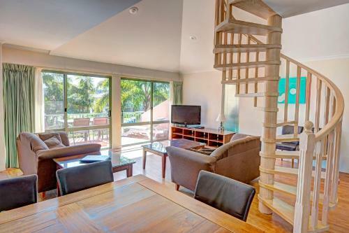 Aparthotel Merimbula Holiday Properties