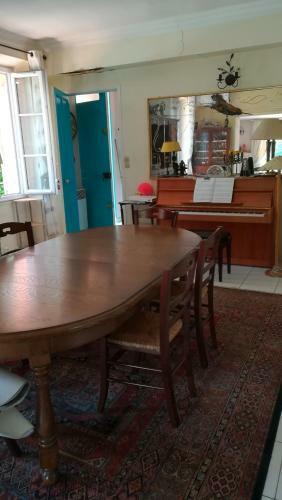 Bed & Breakfast Lolifan En Provence