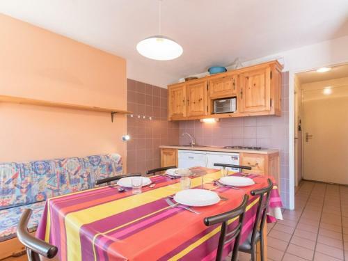 Apartamento Appartement Brian�on, 2 Pi�ces, 6 Personnes - Fr-1-330c-27