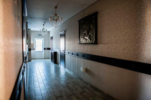 Hotel Pid Strihoju