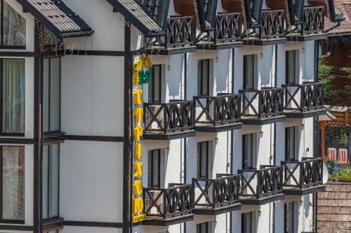 Hotel Pid Strihoju