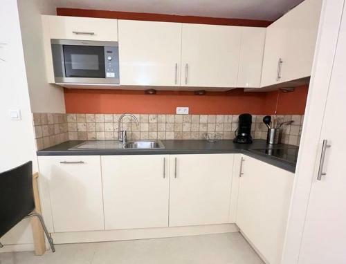 Apartamento T2 Au C?ur Du Centre Historique De Brian�on #5