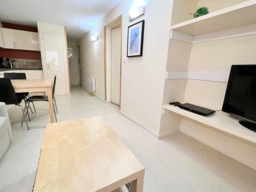 Apartamento T2 Au C?ur Du Centre Historique De Brian�on #1