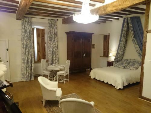 Bed & Breakfast Chateau Des Roises