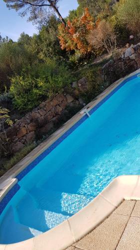 Bed & Breakfast Lou Pitchoun Cabanon