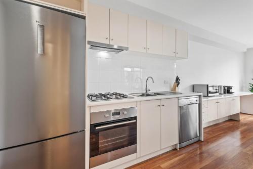 Apartamento Light-filled Coastal Living - Walk Everywhere