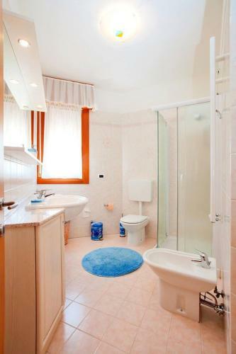 New Amazing Apartment In Residence With Pool - Caorle