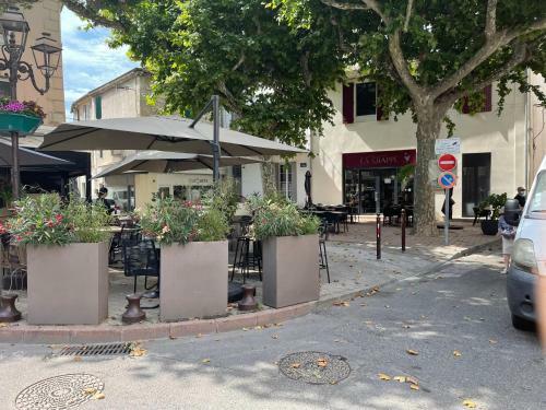 Apartamento Appartement F1 Au Centre Chateaurenard
