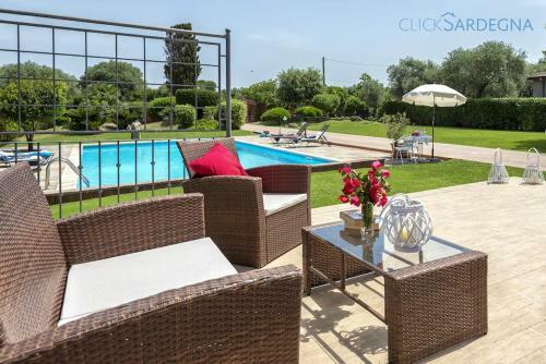 Alghero Villa Indipendente Con Piscina Wifi Parco Per 6 Persone