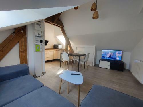 Apartamento Appartement T2 "yuca" Hyper Centre D'ern�e
