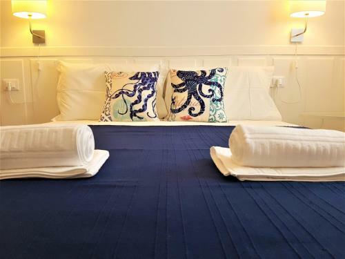 Sweet Honey Apartment