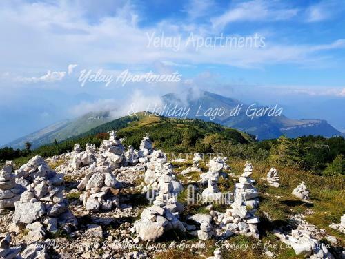 Yelay Apartments & Holiday Lago Di Garda