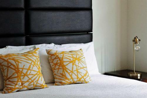 Harbor Steps By Stay Alfred