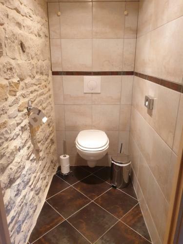 Hostal Les �curies