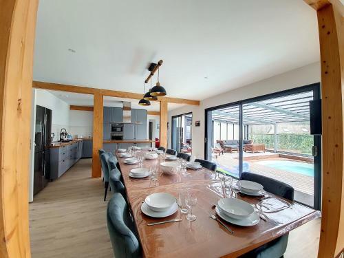 La Villa Drochon Yourhosthelper