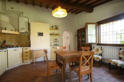 Greppi Cupi Casolare Nel Verde