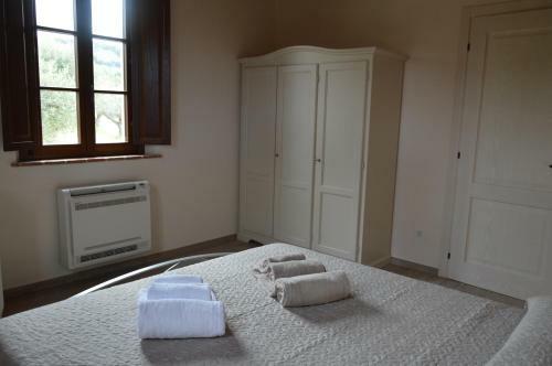 Apartamento Le Bozze "casa Olivo"con Piscina, Wi-fi