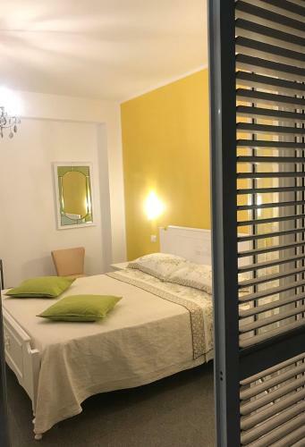 Bed & Breakfast Oak Tree 114 Bnb