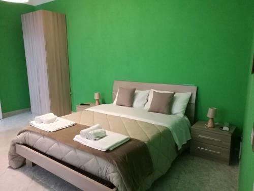 Bed & Breakfast Same As Home