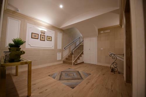 Le Fratte Luxury Home