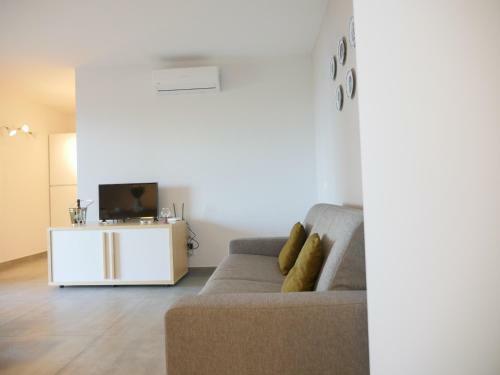 Poggio Miramare Luxury Home