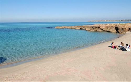 Splendida Villetta Tra Gli Ulivi, Non Distante Dal Mare