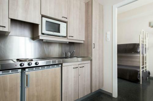 Hostal Residencia Damia Bonet