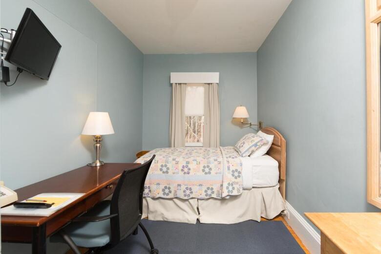 Bed & Breakfast Irving House At Harvard