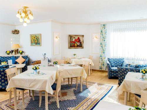 Hostal Hotel-pension Peterhof