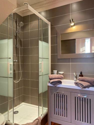Apartamento L'�crin De Mona Au Coeur De Lourmarin