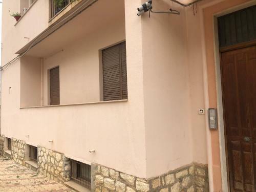 Apartamento Luminoso Appartamento Con Terrazzino