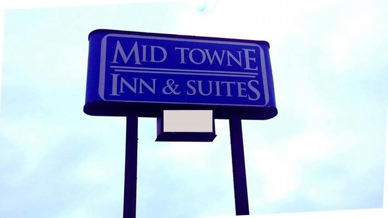Motel Mid Towne Inn & Suites