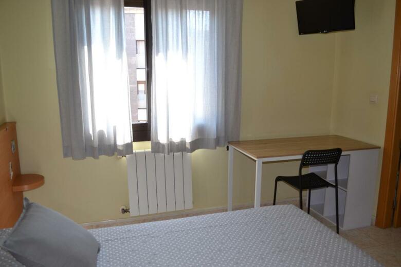 Hostal Bartis