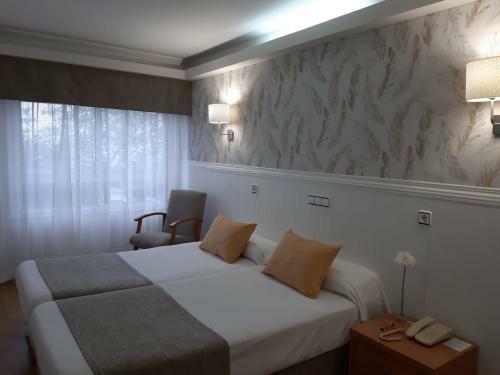 Hotel Almirante