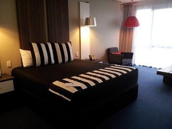 Quality Hotel Taylors Lakes