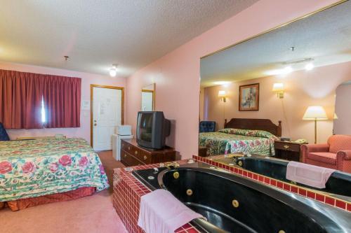 Hotel Red Carpet Inn And Suites - Meriden