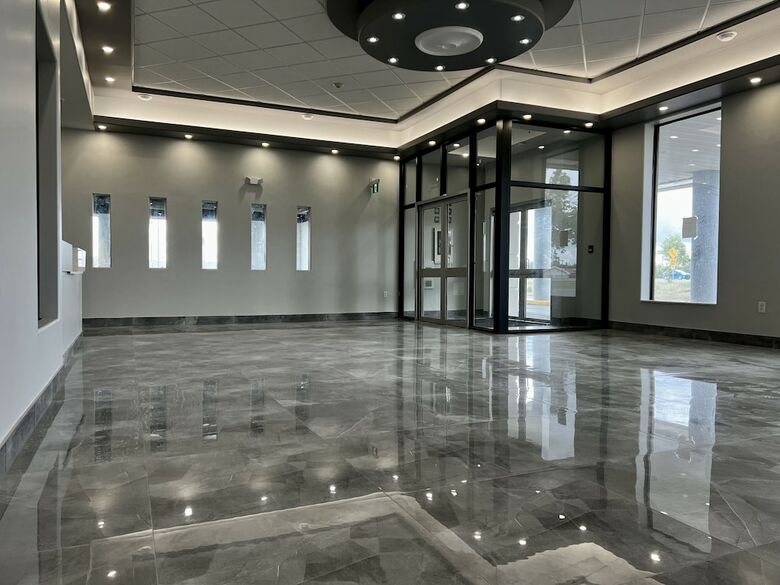 Chateau Regina Hotel And Suites