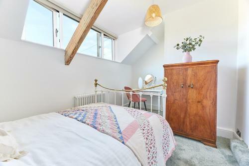 Host & Stay - Waterleap Cottage