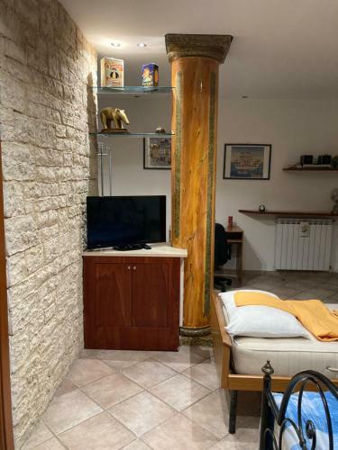 Apartamento Taverna Open Space Con Ingresso Indipendente