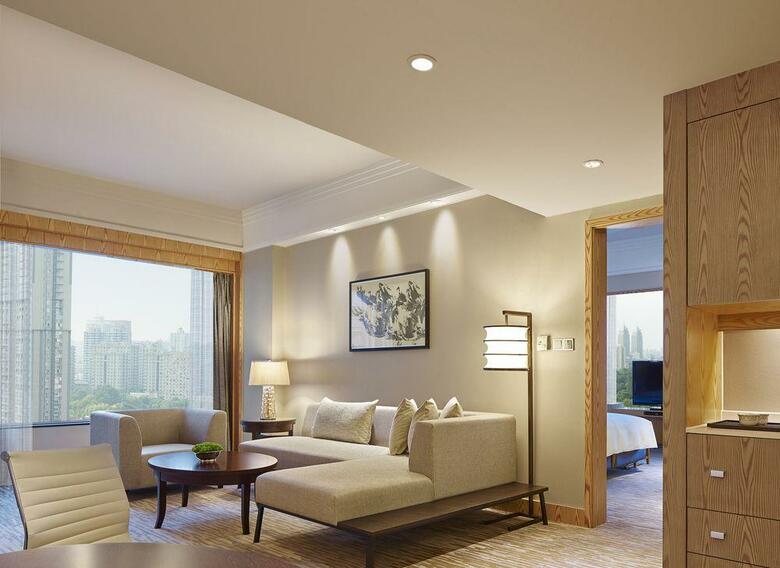 New World Shanghai Hotel